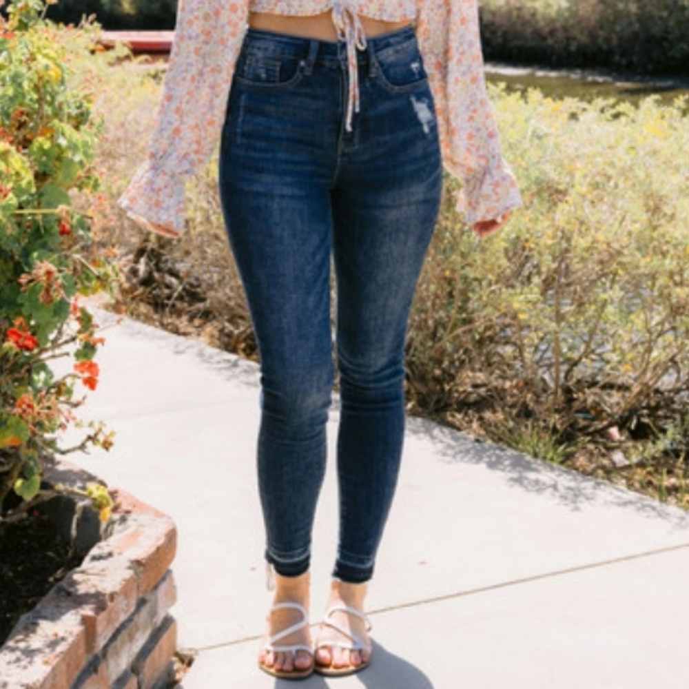 Judy Blue Dark Blue Skinny Jeans